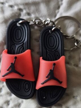 Jordan Mini Slide Keychain in Black and Red